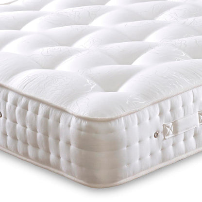 Luxury Hotel Zip and Link 5000 Pocket Sprung Intelligent Wool Divan Bed Set – close-up of mattress corner